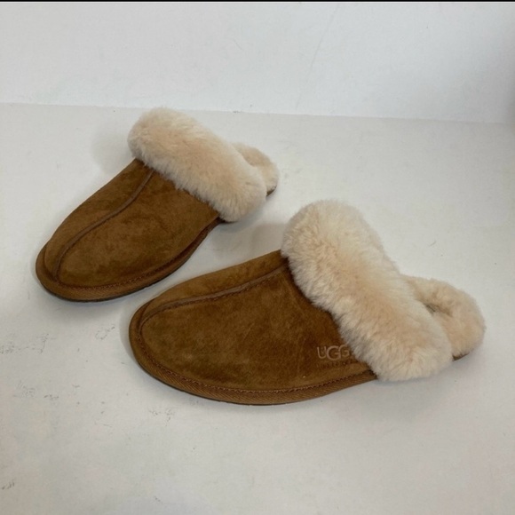 UGG Tan and Cream Slippers - Picture 1 of 6